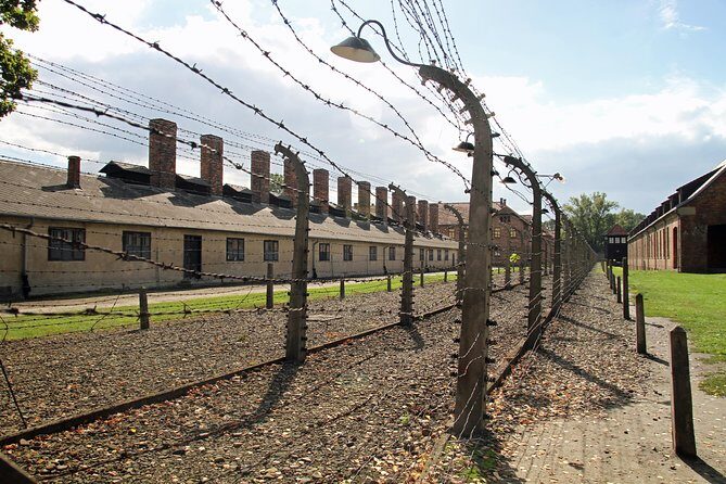 Wheelchair accessible PRIVATE transfer to Auschwitz - Birkenau - Key things I’d pay attention to